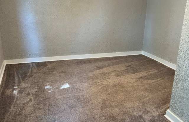 Updated 3 Bedroom home in Bettendorf! Gallery 1