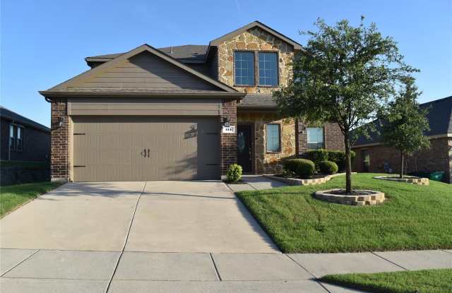 411 Paddock Lane photos photos