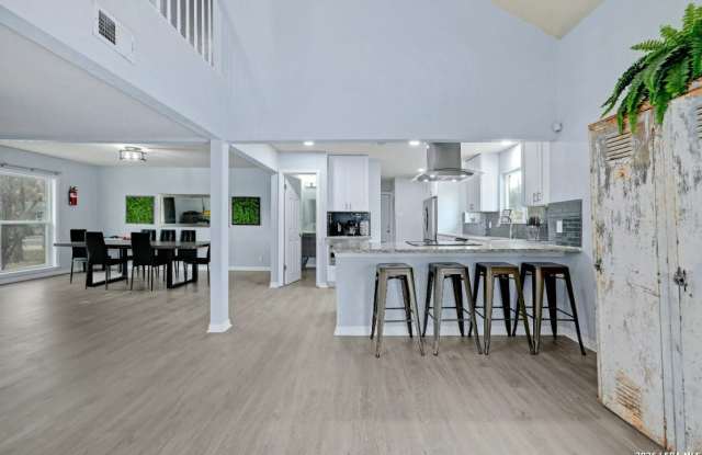 827 Briarcliff Dr Gallery 4