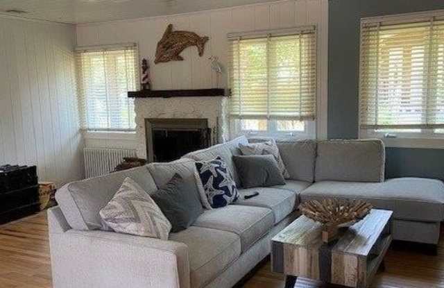 664 Ocean Breeze Gallery 3
