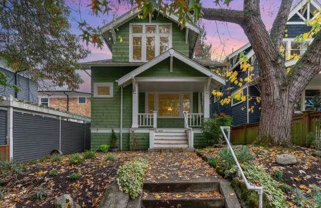 1628 6th Ave W - 1628 6th Avenue West, Seattle, WA 98119