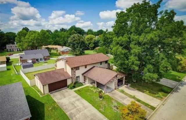 307 BRITANNA Drive Gallery 2