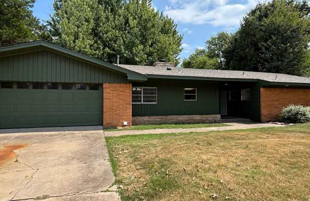 121 Crestmont Ave photos photos