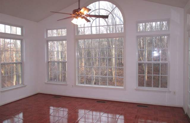 5167 Glenn Dale Woods Ct Gallery 4