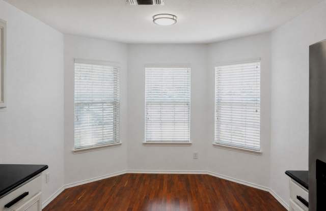 8539 LONE SHADOW TRL Gallery 3