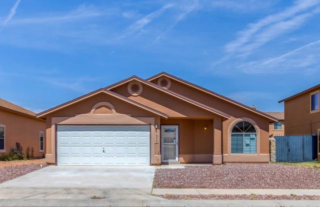 El Paso Gem in the Mesquite Hills Subdivision- with Refrigerated Air photos photos
