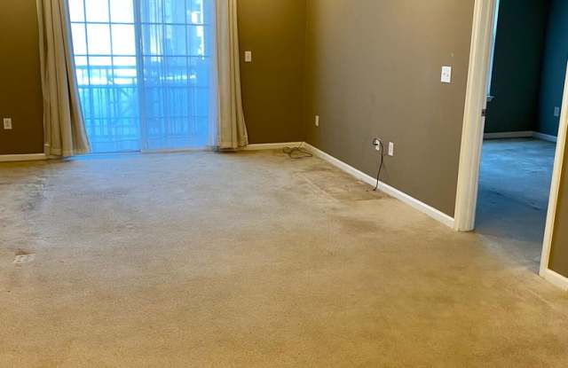 2-Bedroom/2-Bathroom Apartment in the Heart of Conshohocken! Available NOW! photos photos