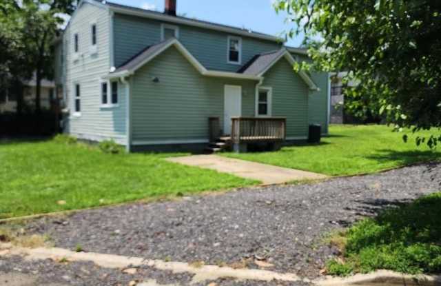 1110 HOOVER ST #A photos photos