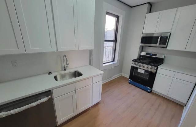 562 West 175th Street Gallery 3