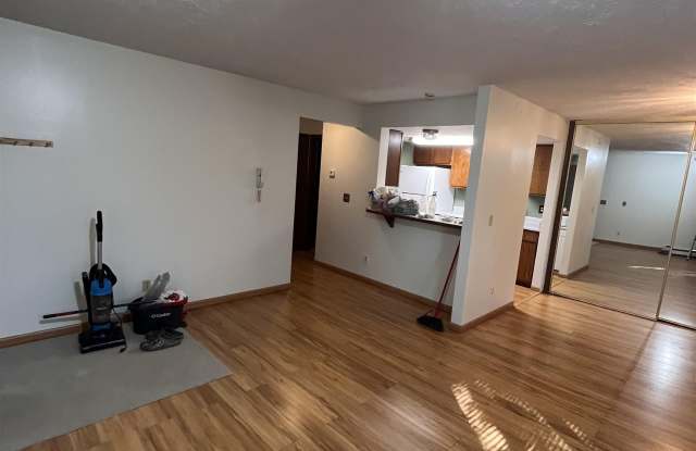 227 WOODRIDGE STREET Gallery 2