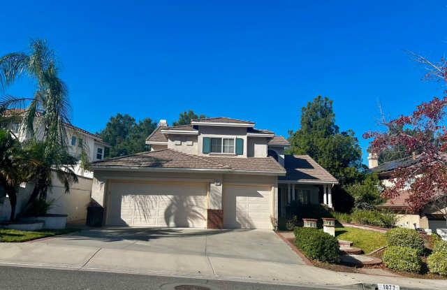 **3 Bedroom + Den  3 bathroom Pool Home with 3 Car Garage** - 1077 South Hanlon Way, Anaheim, CA 92808