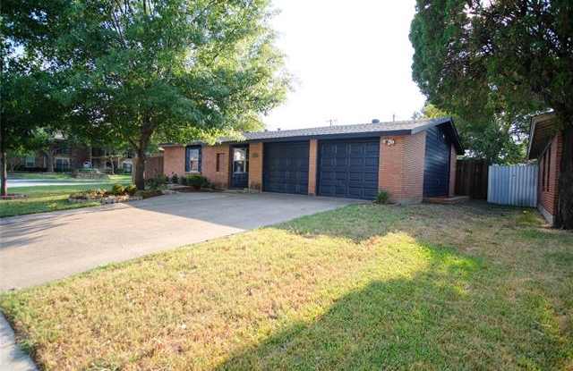2801 Brockbank Drive Gallery 4