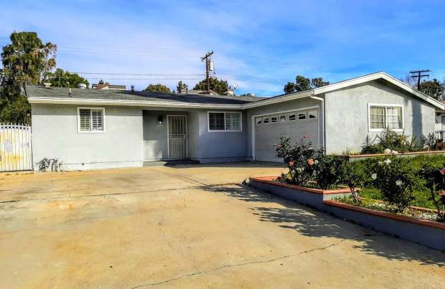 931 E Hollyvale St - 931 East Hollyvale Street, Azusa, CA 91702