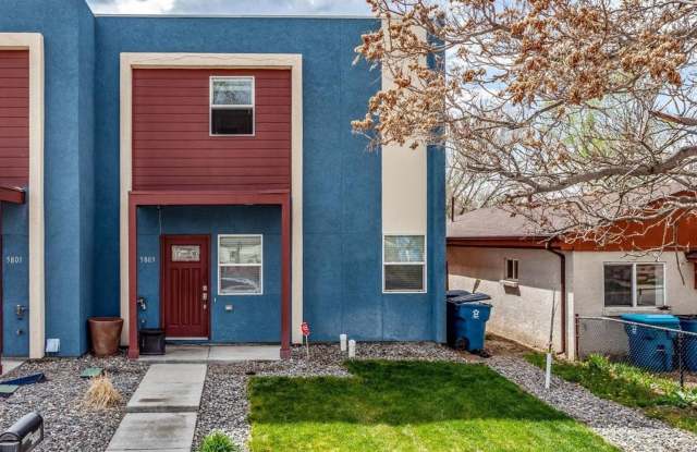 3BD, 2.5BA Half-Duplex for Lease in Commerce City with 2-Car Garage photos photos