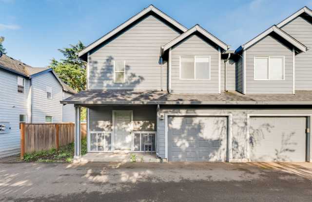 2018-BUILT HOME NEAR DOWNTOWN HILLSBORO - 3BR/2.5BA WITH ATTACHED FINISHED GARAGE, PET-FRIENDLY photos photos