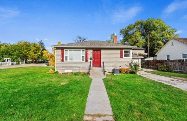 1104 E Dewey Ave - 1104 East Dewey Avenue, Nampa, ID 83686