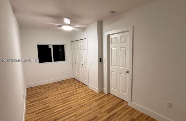4147 NW 23rd Ct Gallery 3