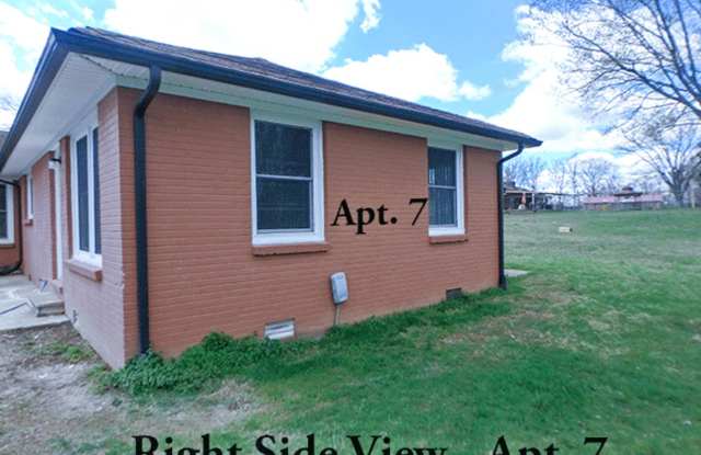 415 Pinecrest St Unit 10 Gallery 4