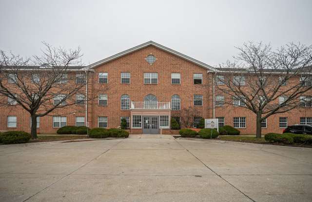 Gateway Pointe - Senior Living photos photos