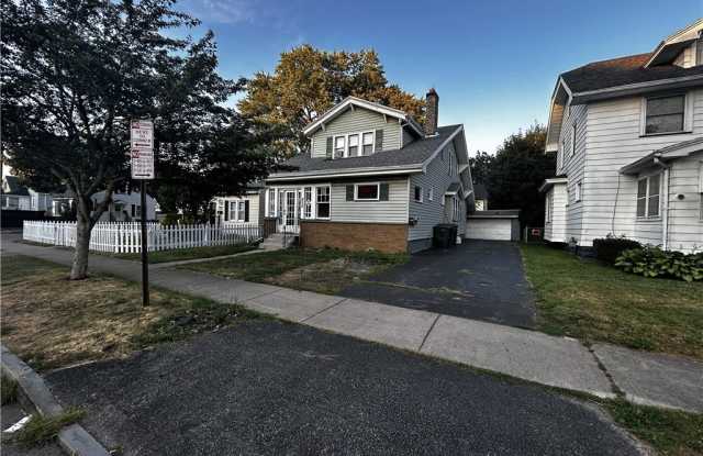 850 Glide Street photos photos