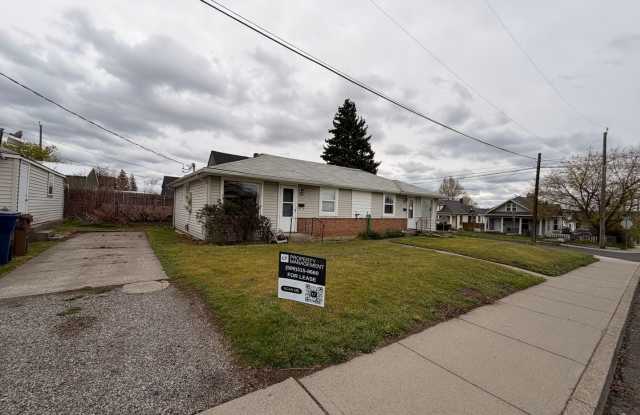 3106 North Lidgerwood Street photos photos