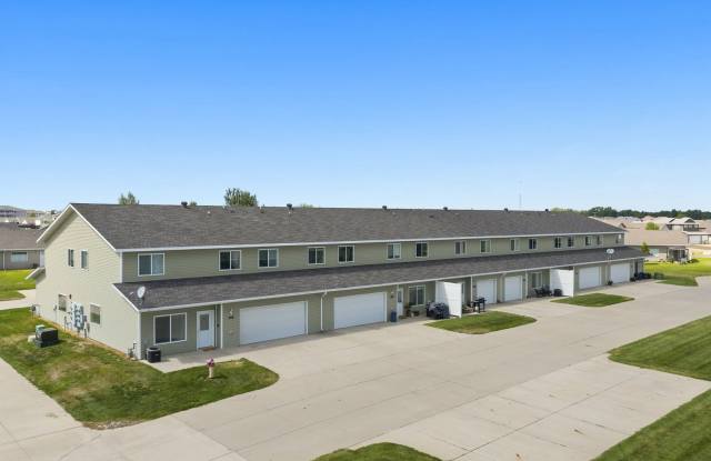 2 Bedroom Condo! Gallery 3