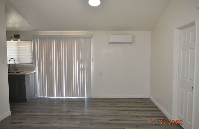 Charming 3-bedroom, 2-bathroom home located in California City, CA! Gallery 4