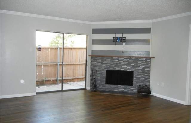 887 Dublin Drive - 887 Dublin Drive, Richardson, TX 75080