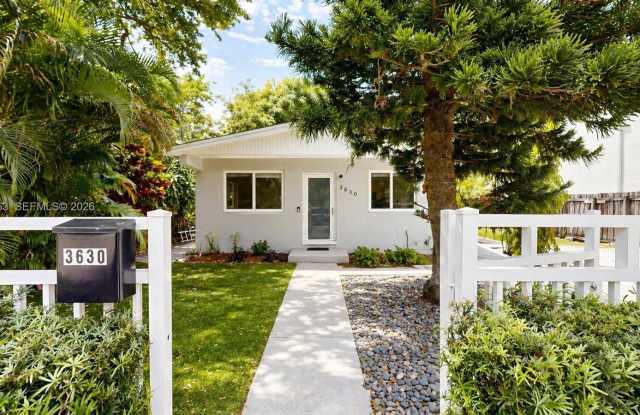 3630 Percival Ave photos photos