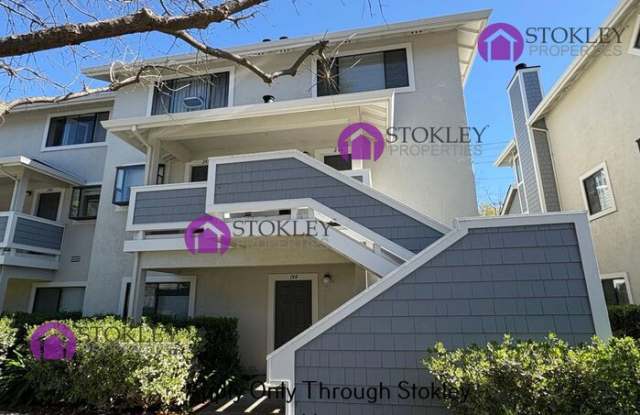 2590 Oak Road photos photos