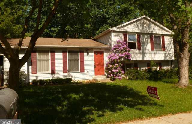 5214 RUSHBROOK DRIVE - 5214 Rushbrook Drive, Centreville, VA 20120