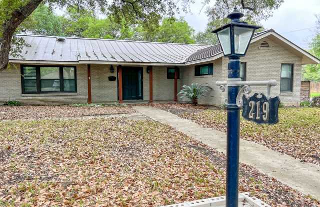 219 Laramie Drive Gallery 2