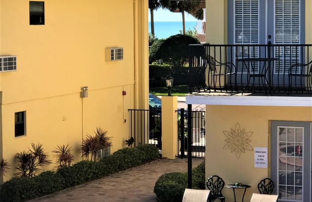 16333 Gulf Blvd # 209 - 16333 Gulf Blvd, Redington Beach, FL 33708