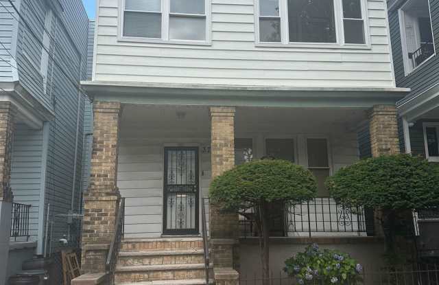 37 DWIGHT ST photos photos