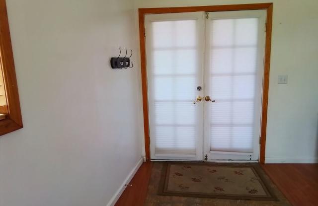 46063 South Dr Gallery 2