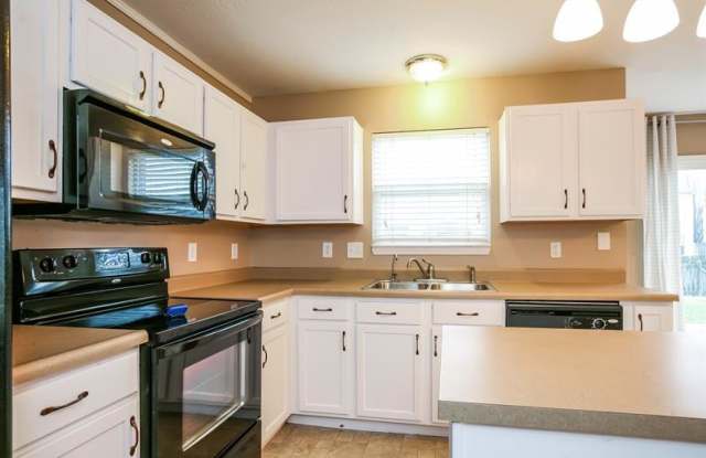14985 Deer Trail Drive Gallery 4