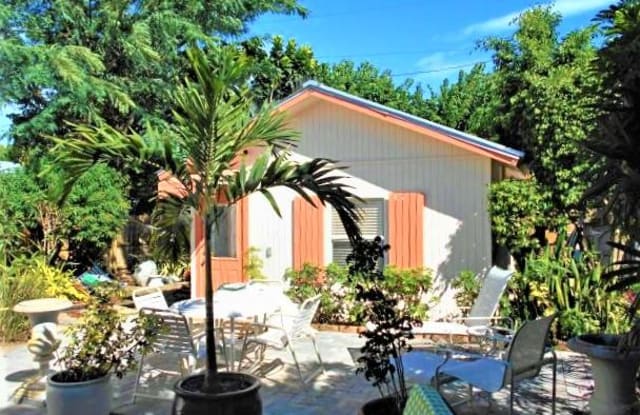 219 S Swinton Avenue - 219 South Swinton Avenue, Delray Beach, FL 33444