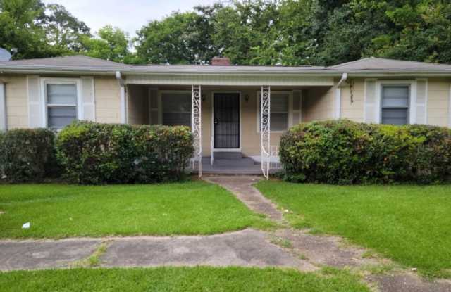 102 Wheeler Dr photos photos