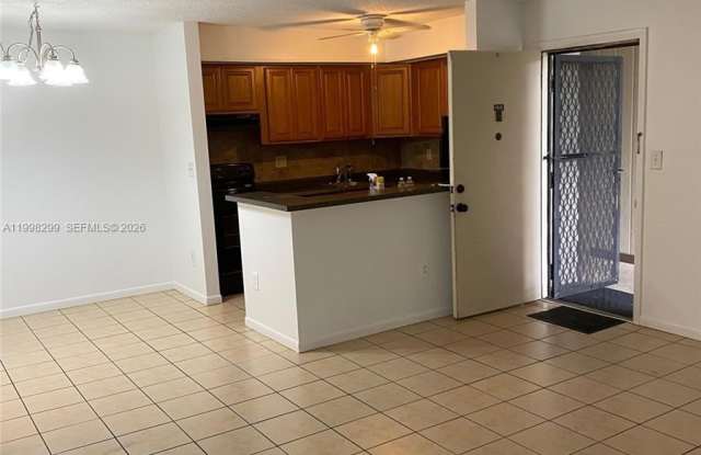 9608 W Mcnab Rd photos photos