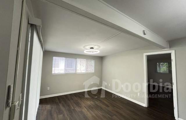 6335 Kimberly Ln Gallery 3
