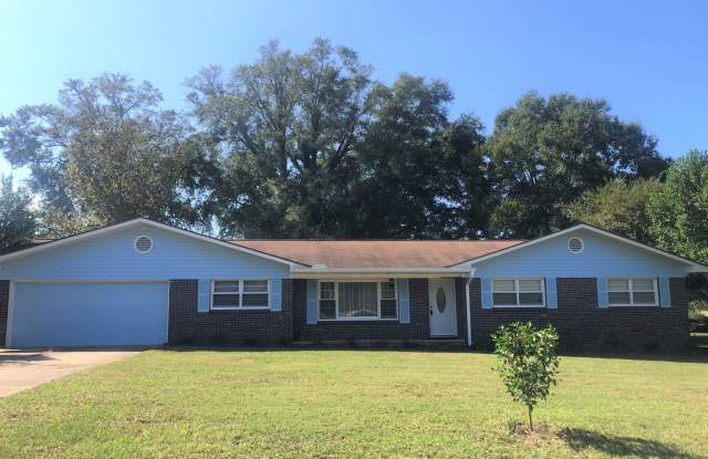 Available January! - 205 Northside Drive, Enterprise, AL 36330
