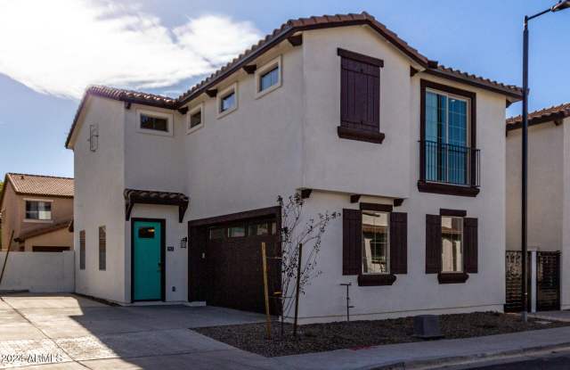 7621 E University Drive photos photos