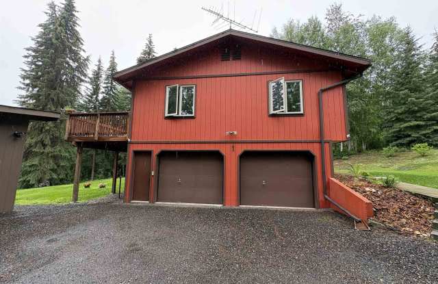 1309 OVERHILL DRIVE Gallery 1