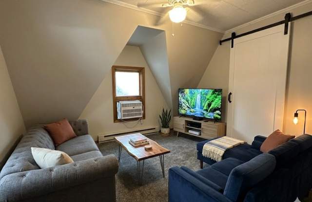 211 Minnesota Street West Apartment 2 photos photos 211 Minnesota Street West Apartment 2 photos photos