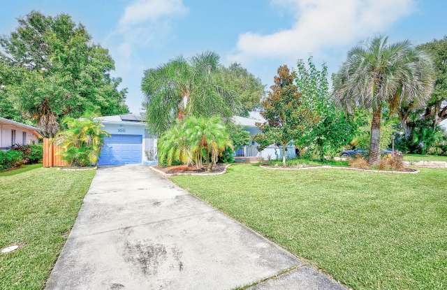 Well-Maintained 2BR/2BA Home with Solar & Large Backyard Gallery 3