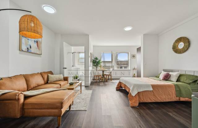 Charming & Modern Sun Filled Studio in Andersonville! photos photos Charming & Modern Sun Filled Studio in Andersonville! photos photos