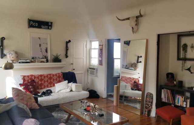 455 North Genesee Avenue photos photos