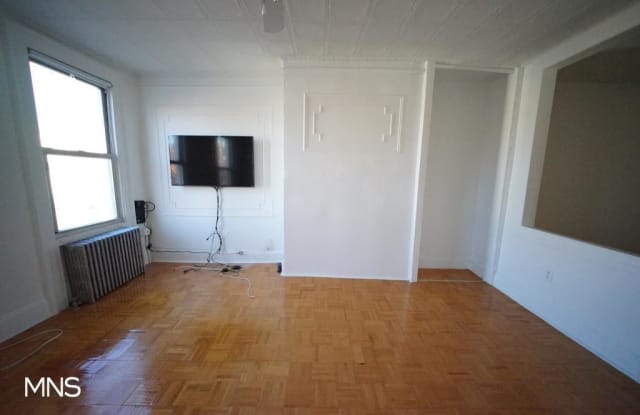 174 North 8th Street - 174 North 8th Street, Brooklyn, NY 11211