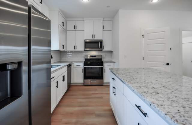 1887 South Garland Avenue - 2 Gallery 3