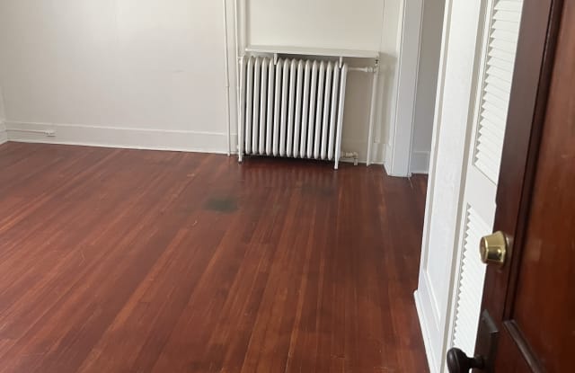 604 6th Ave #9 - 604 6th Avenue, Holdrege, NE 68949